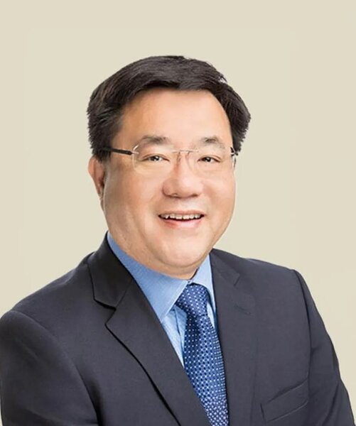 Dr. Andrew Chen